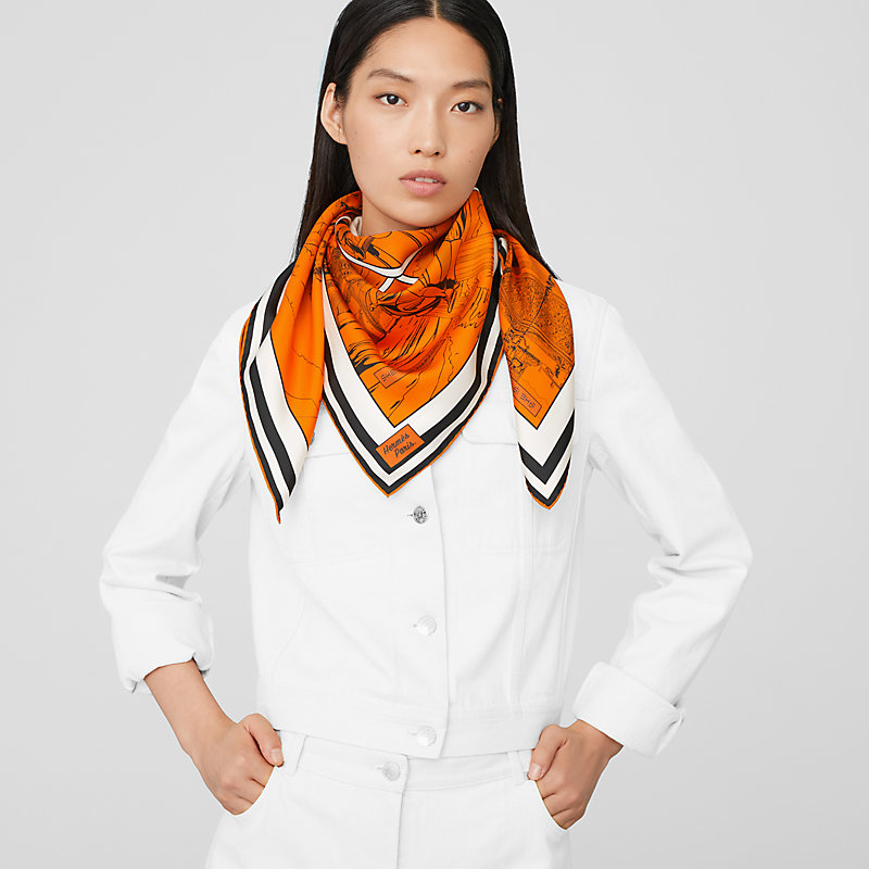 Wow double face scarf 90 | Hermès Singapore